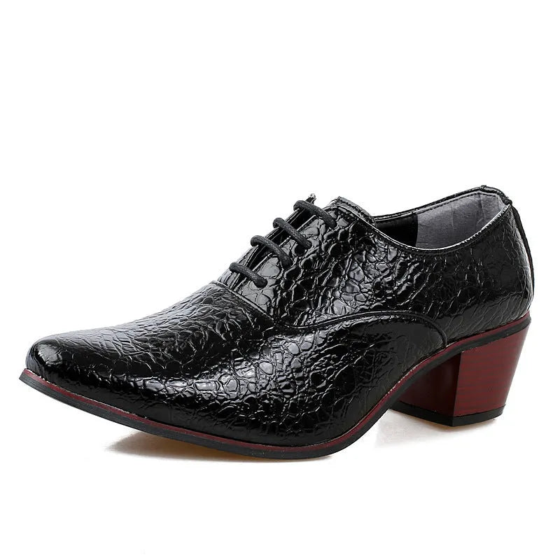 Men's casual pointed toe leather shoes in black with PU vamp and rubber sole
