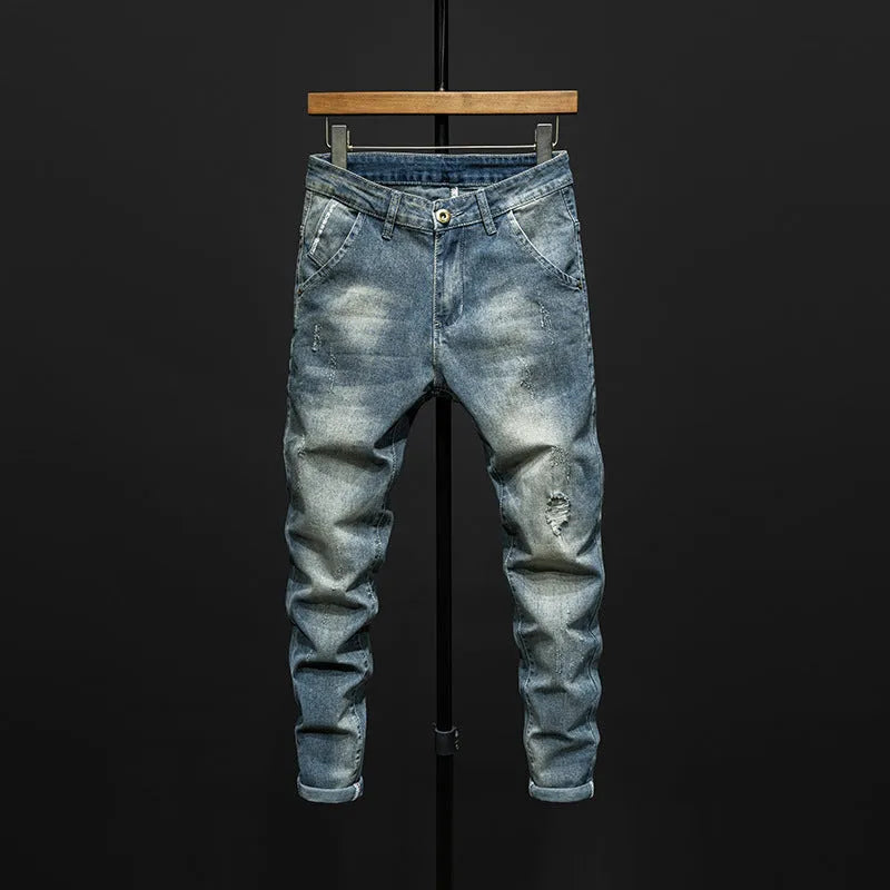 Men's slim fit cotton denim jeans with micro elasticity in dark blue and light blue colour options