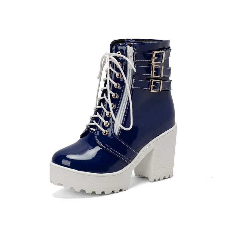 Women's black thick heel ankle boots with lace-up front and round toe on waterproof platform sole