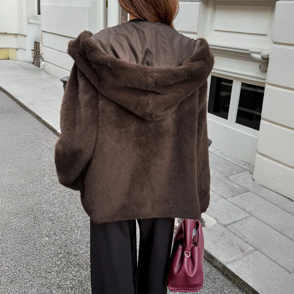 Women's brown polyester coat with faux fur collar long sleeves