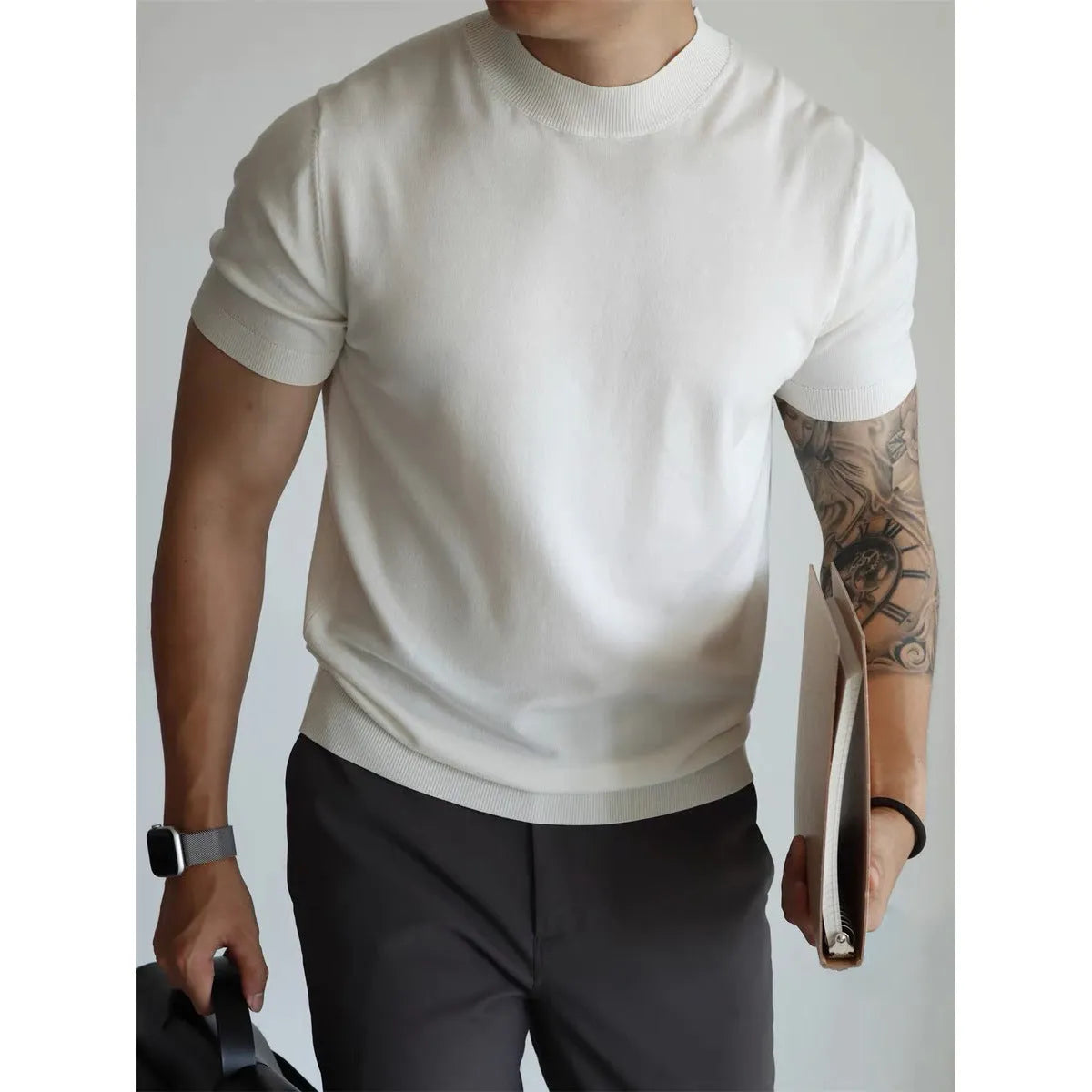 Men's slim-fit polyester t-shirt in multiple colour options for commute and office wear