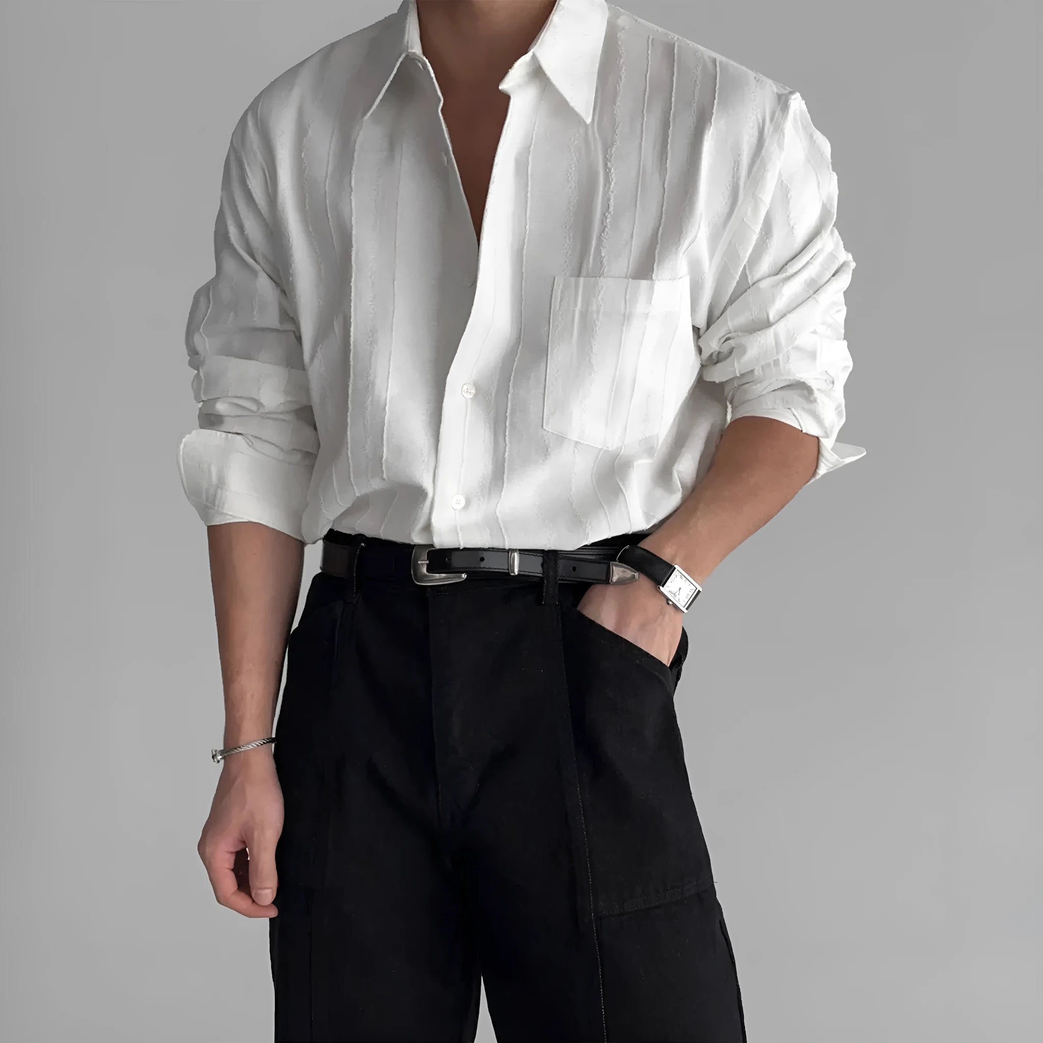 Casual long sleeve polyester shirt for teenagers in solid colour with wide textured finish and front pocket