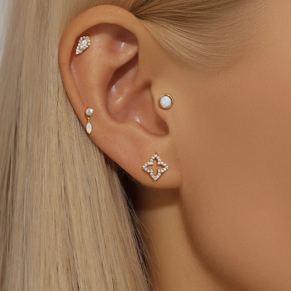 S925 sterling silver geometric flat column thread ear bone studs in gold plating.
