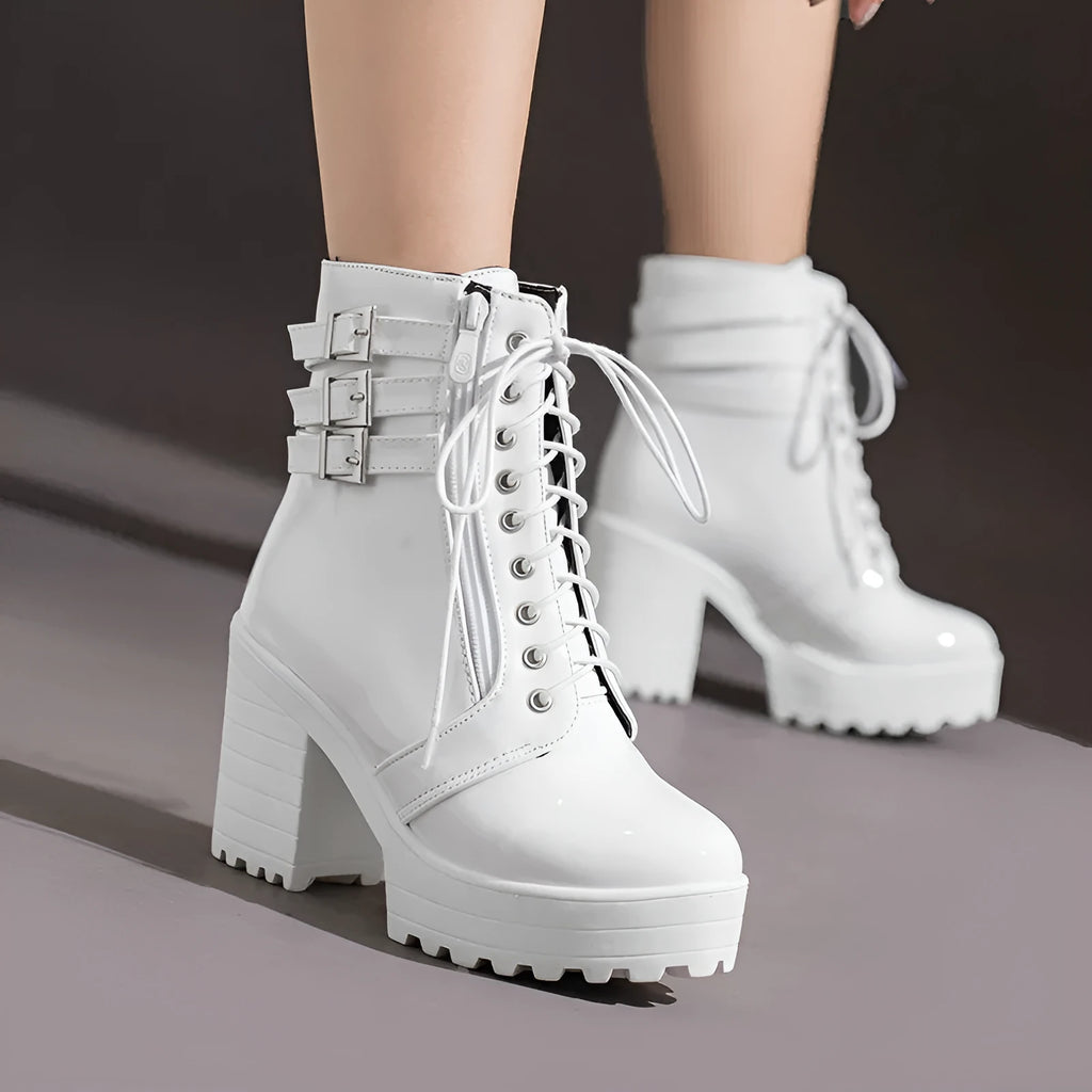 Women's black thick heel ankle boots with lace-up front and round toe on waterproof platform sole