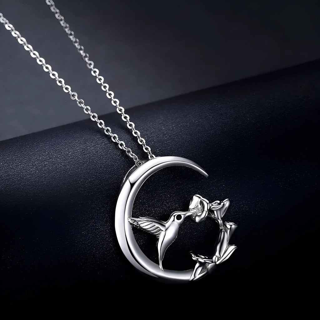 Copper O-link chain necklace for women with morning glory blossom and hummingbird pendant in platinum white gold colour