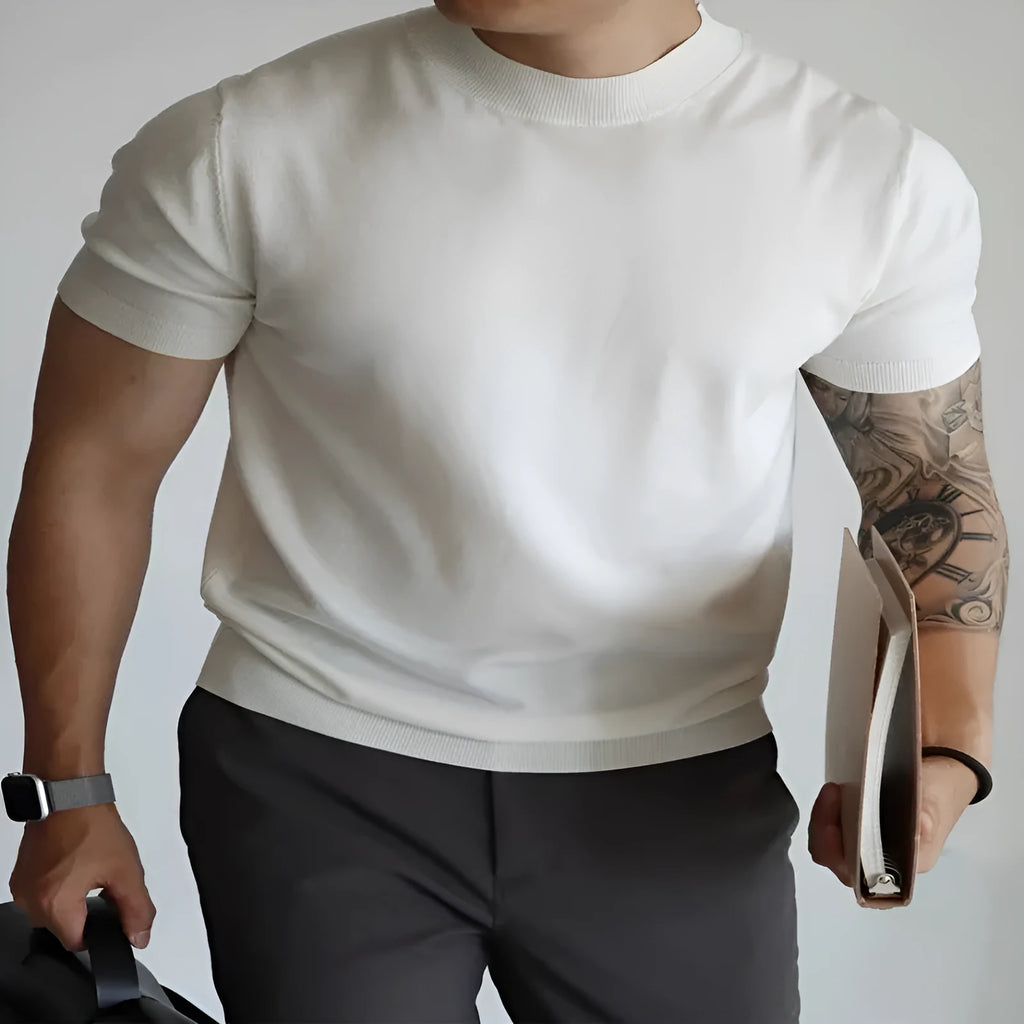 Men's slim-fit polyester t-shirt in multiple colour options for commute and office wear