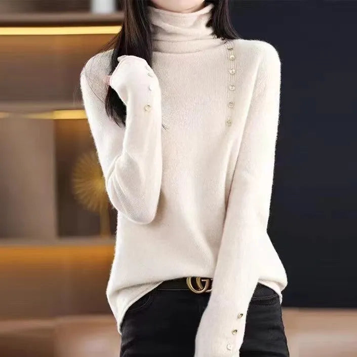 Slim fit knitted bottoming shirt with 3D pattern in core-spun yarn, shown in multiple colour options