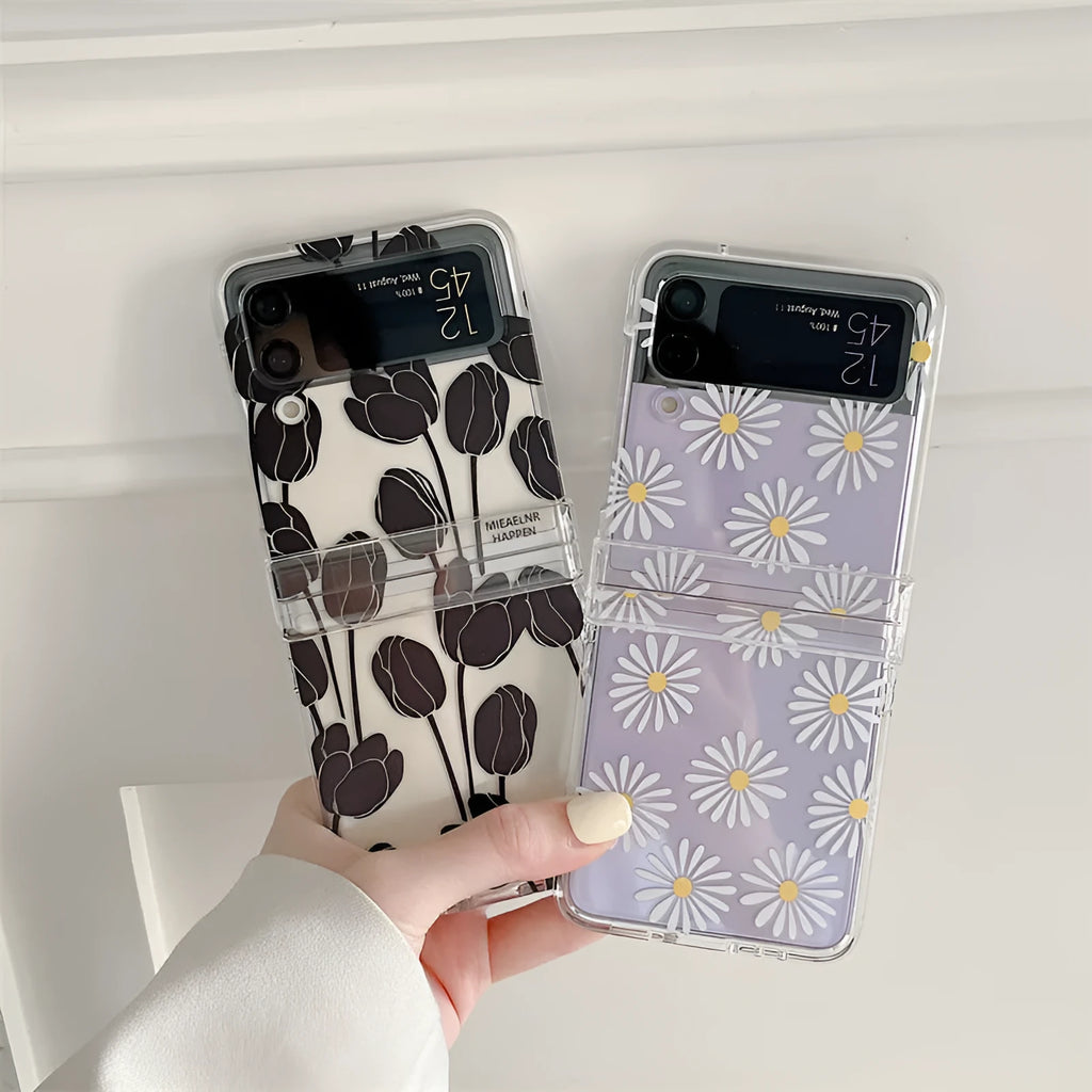 Floral folding phone case for Samsung Z Flip with daisy pattern on PC material