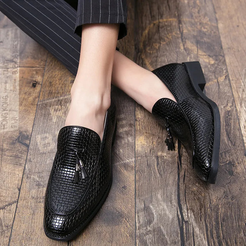 Men's black pointed toe slip on business shoes with tassel decoration on artificial PU leather