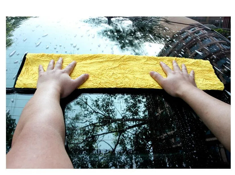 Thickened double-sided microfiber car wash towel in front bright yellow and back gray, 30x30cm