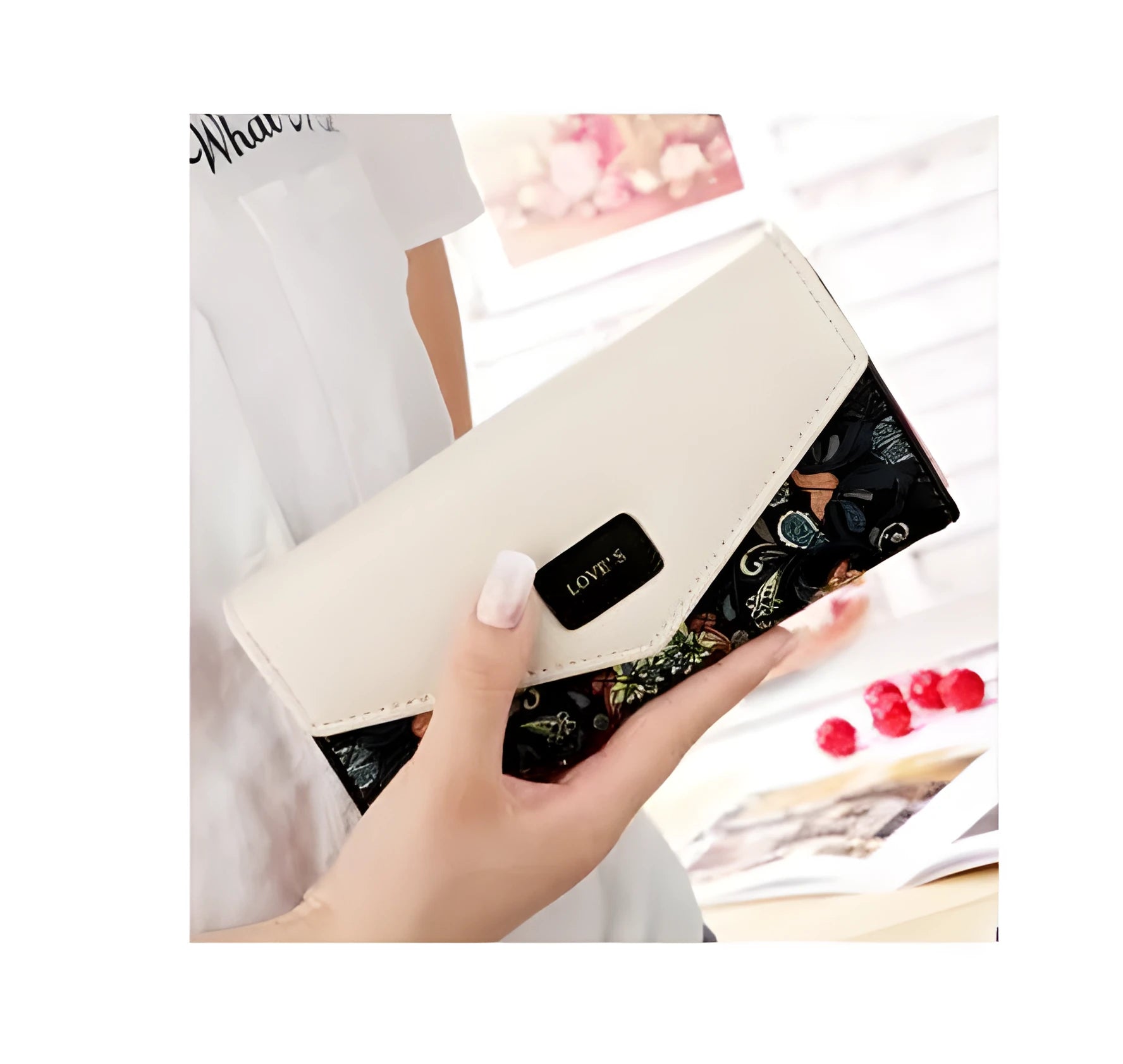 BIRDS PU leather women's wallet with flower embroidery and zipper closure in horizontal square shape