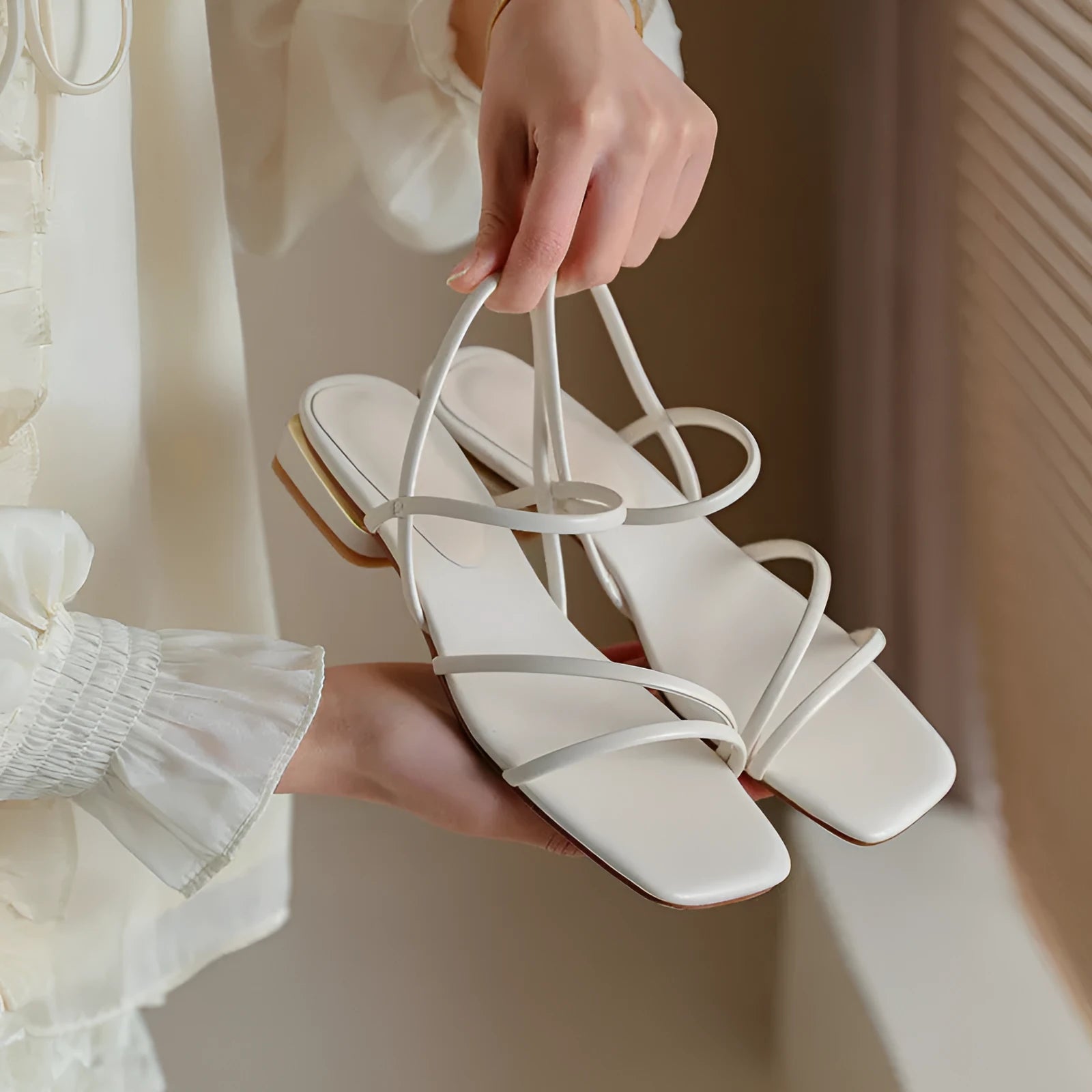 Women's flat strap Roman sandals with square toe in microfiber, available in green, white and beige