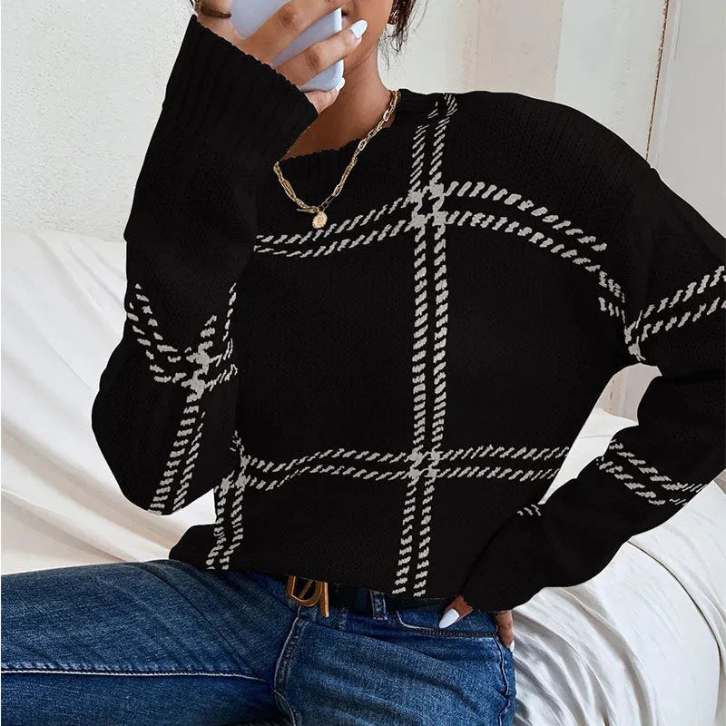 Women's plaid colour-block crew neck acrylic sweater in loose fit style