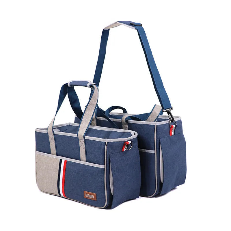 Pet shoulder bag made of matte Oxford cloth in black, for carrying cats or small dogs