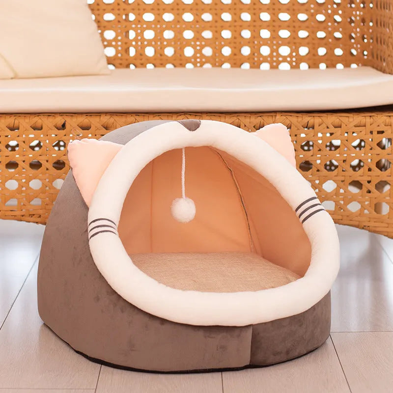 Enclosed cat litter kennel with plus velvet lining in camel colour, side view with mat included