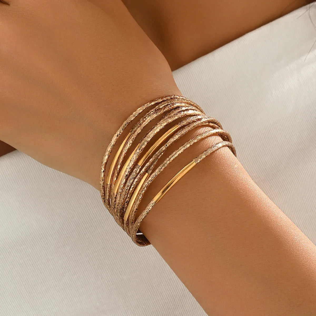 Multi-layer vintage leather bracelet with magnetic clasp, round alloy charms, in black colour