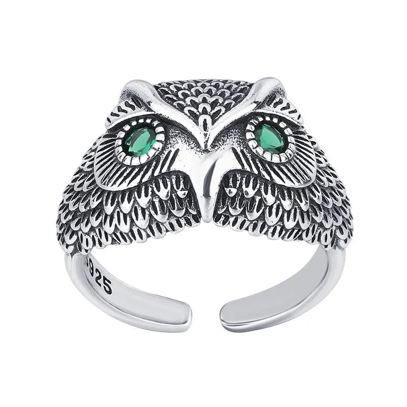 Retro vintage casual owl ring in copper with adjustable opening and blue gemstone finish