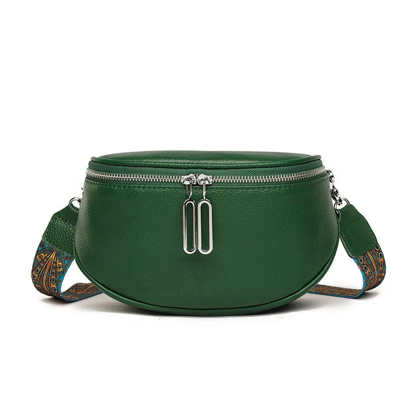 Women's soft PU messenger bag in saddle shape with single shoulder strap and internal organisation