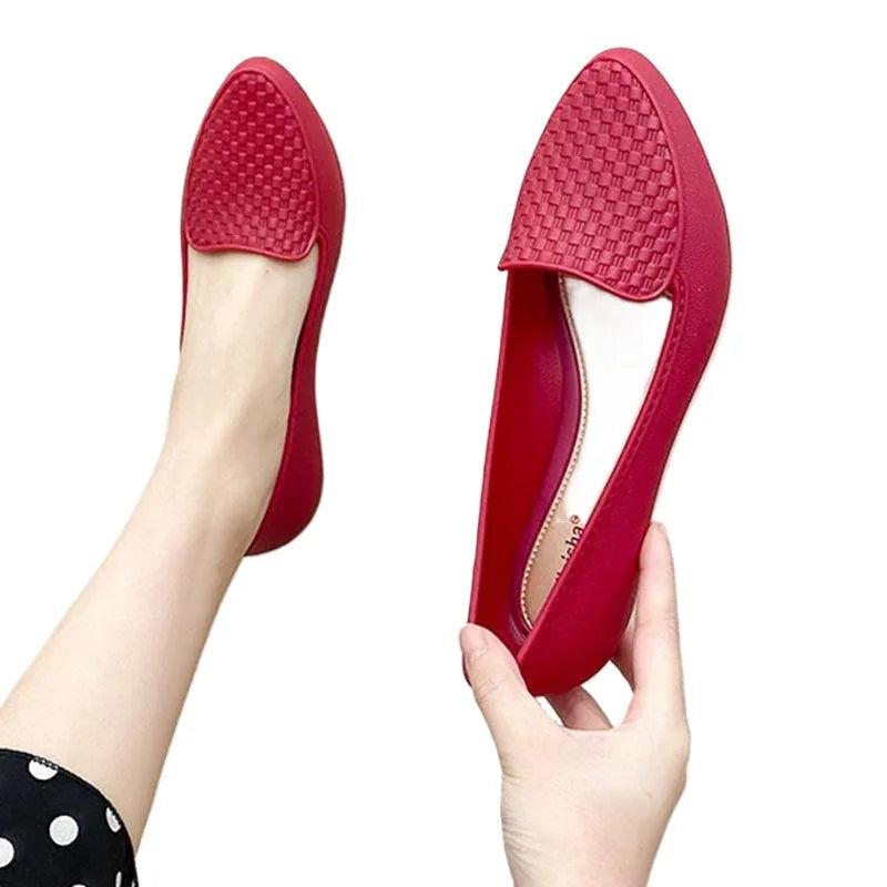 Baotou women's summer outdoor anti-slip flat crystal slip-on sandals with PVC upper, low heel, available in several colours