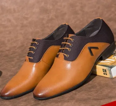 Men's black Oxford shoes made of artificial PU leather with a rubber sole and lace-up design.