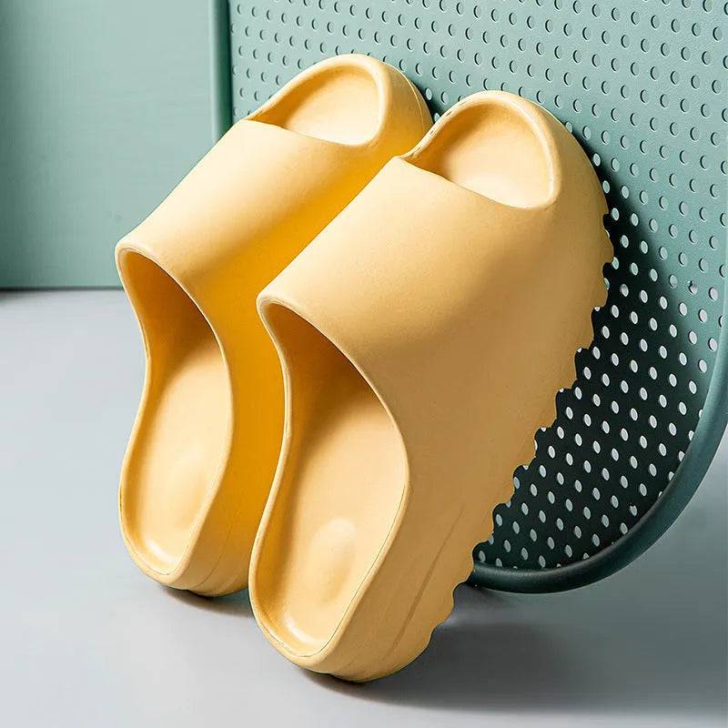 Unisex EVA flip flops beach slippers in multiple colours with injection-moulded sole