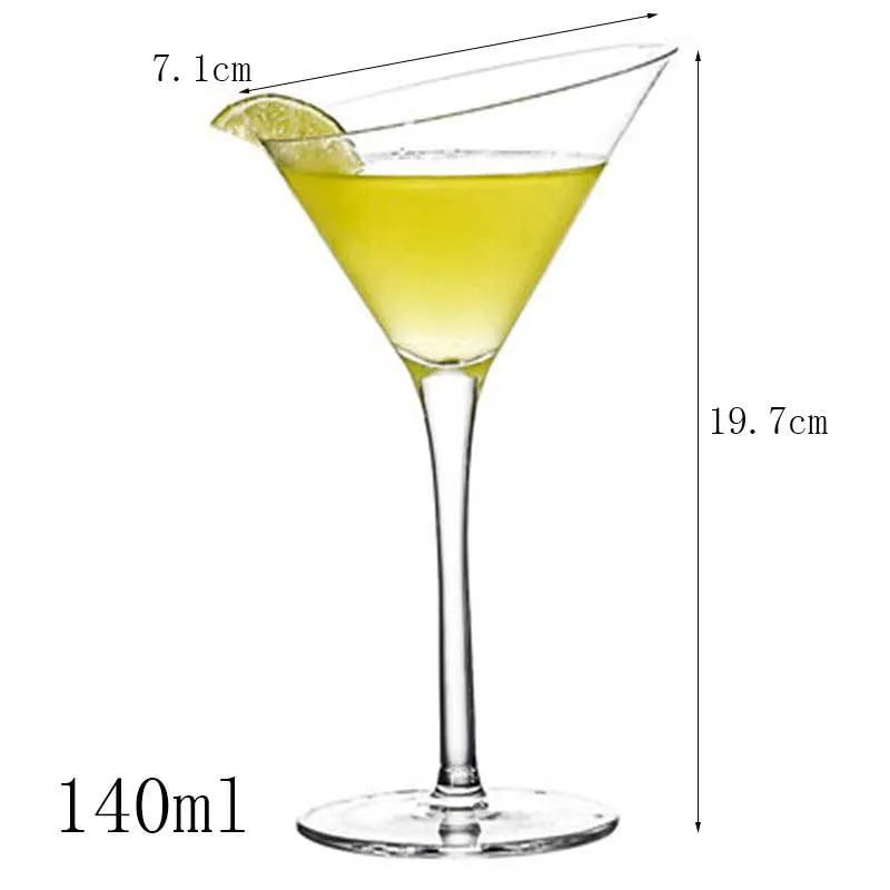 Transparent lead-free glass cocktail glass with seamless flat base and satin-board wall design