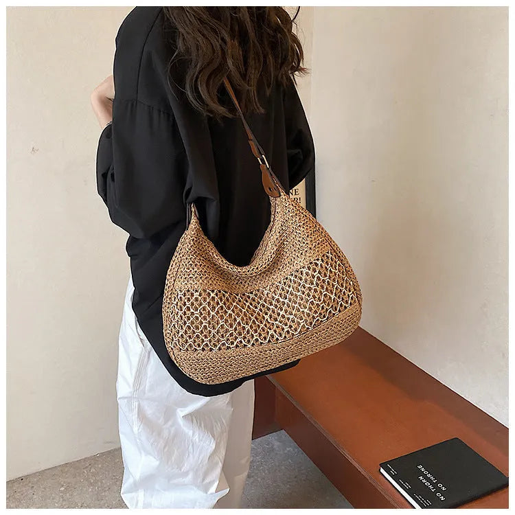Women's straw crossbody bag in khaki colour with sandwich pocket compartment