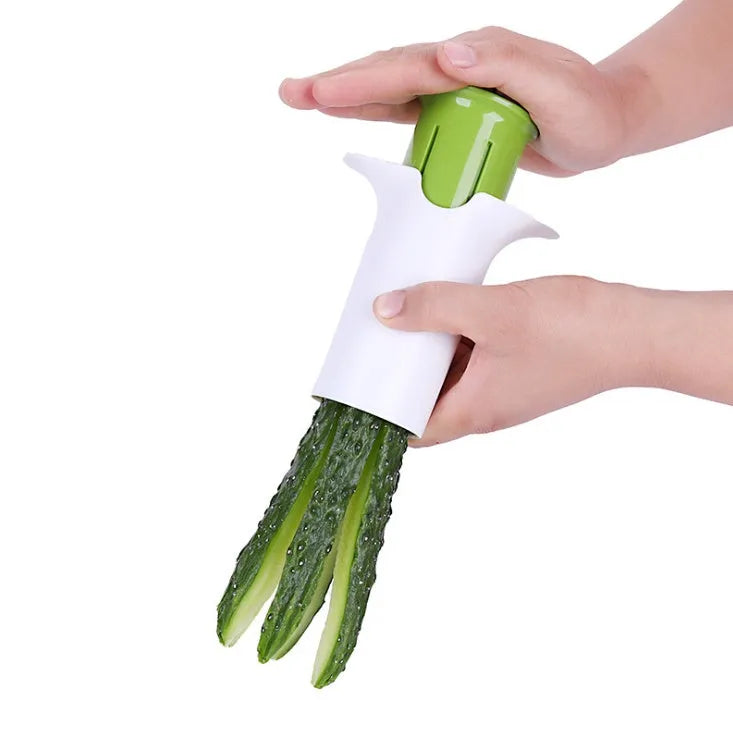 White cucumber slicer tool with 6 stainless steel blades and ABS body, 104x107mm