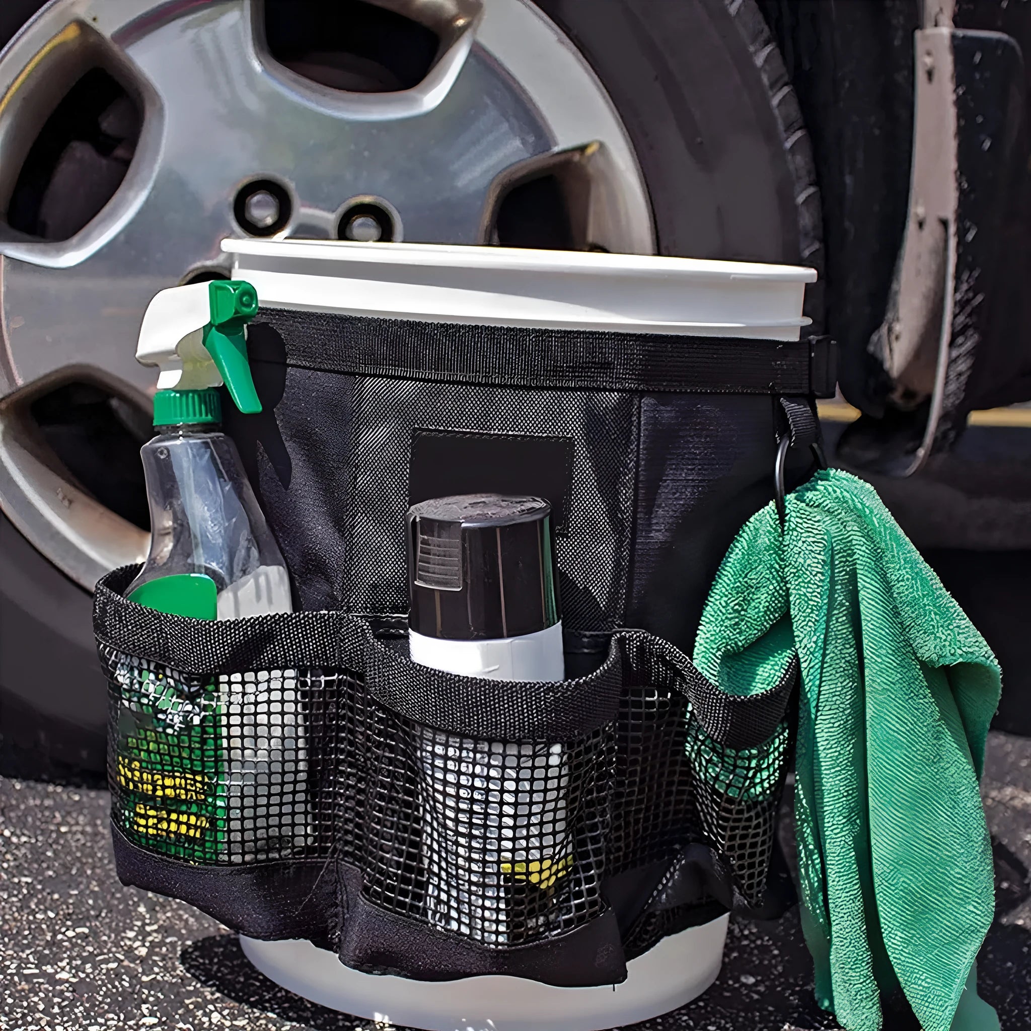 Black cylindrical polyester storage bag for 5-gallon barrels with carrying handles