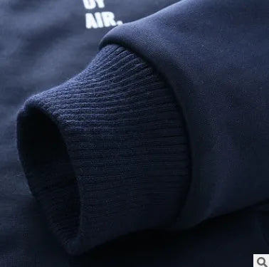 New men's sweatshirt jacket in black with crew neck and long sleeves.