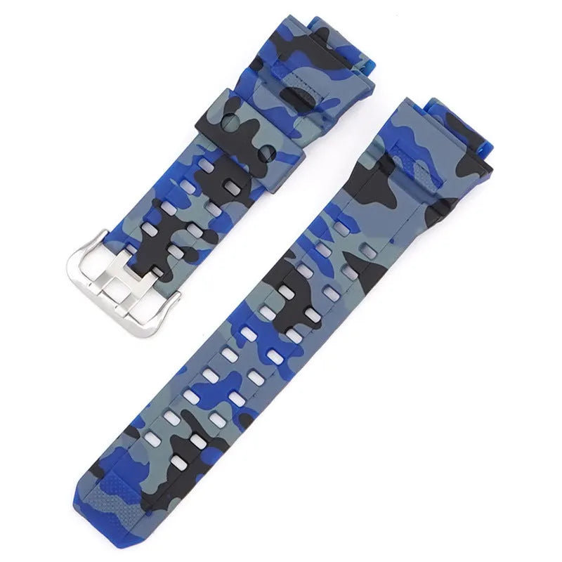 Camouflage pattern TPU watch strap with silver buckle measuring 12+7cm length