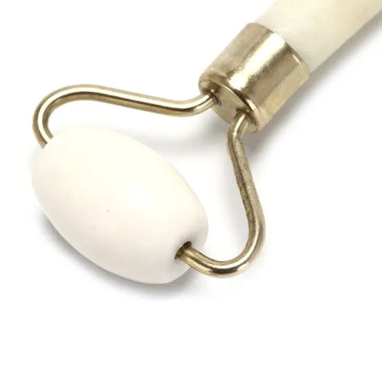 Portable natural jade facial massage roller with single roller head for anti-wrinkle and slimming care.