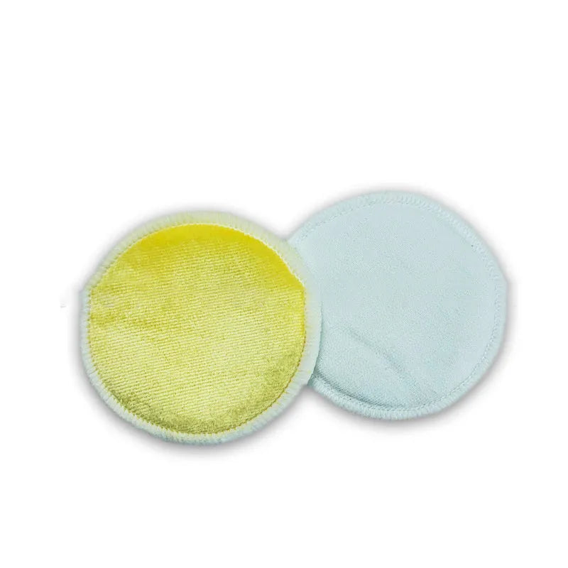 Velvet makeup remover pads in red and blue colours with organic cotton mesh storage bag