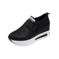Women sneakers in beige and black with lace-up fastening and soft fabric upper
