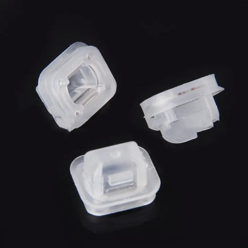 BMW 5 Series 7 Series interior plastic fastener clips pack of 100 with 17.3mm x 15.2mm dimensions