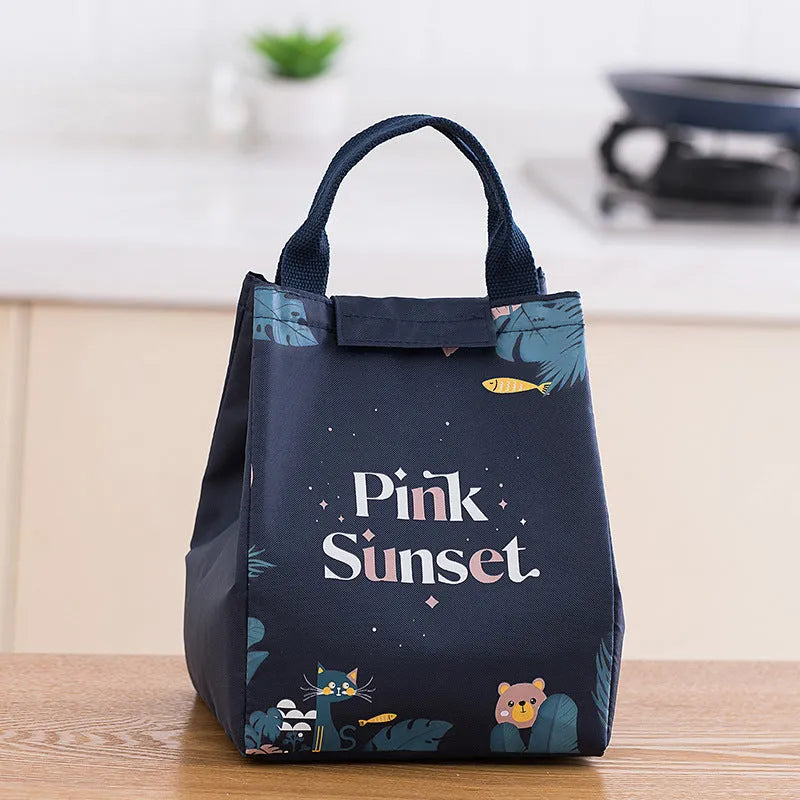Insulated Oxford cloth lunch bag with thickened thermal layer in office setting