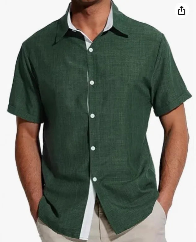 Men's short-sleeved floral shirt in polyester fabric showing regular fit and cardigan styling