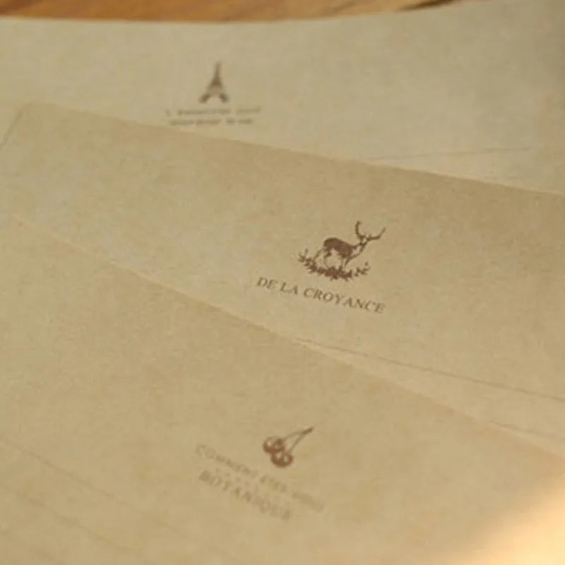 Vintage kraft paper stationery set with ten large sheets and two small notes in brown Chinese envelope style