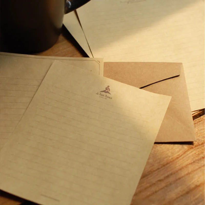 Vintage kraft paper stationery set with ten large sheets and two small notes in brown Chinese envelope style