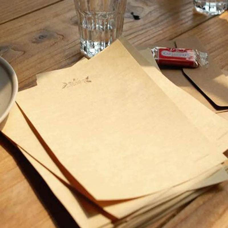 Vintage kraft paper stationery set with ten large sheets and two small notes in brown Chinese envelope style