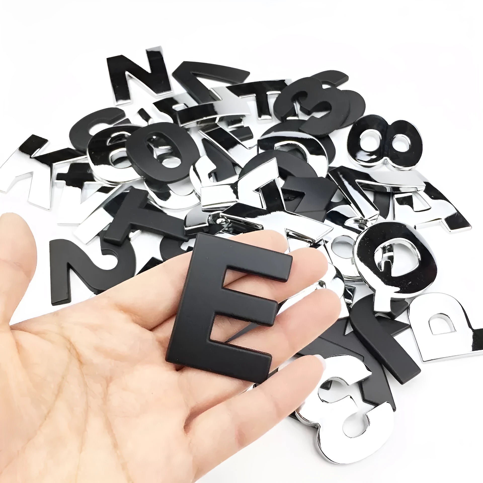 Large personalized English car tail letter mark aluminium alloy displacement sticker 4.5cm size black