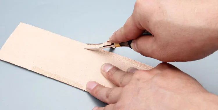 Leather handle wide shovel edge thinning knife with sectional cutting design