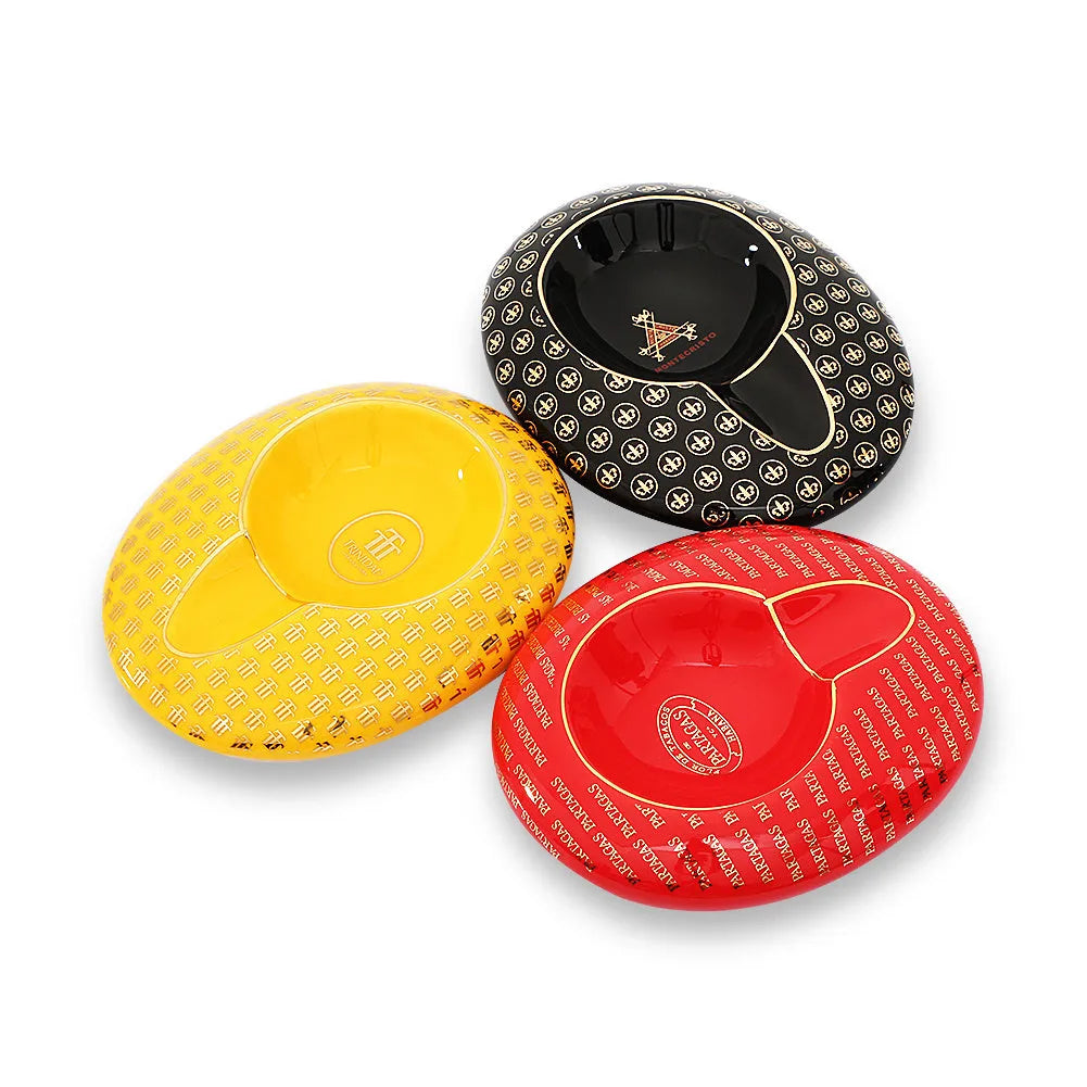 Ceramic portable cigar ashtray extinguisher in black colour with handcrafted finish
