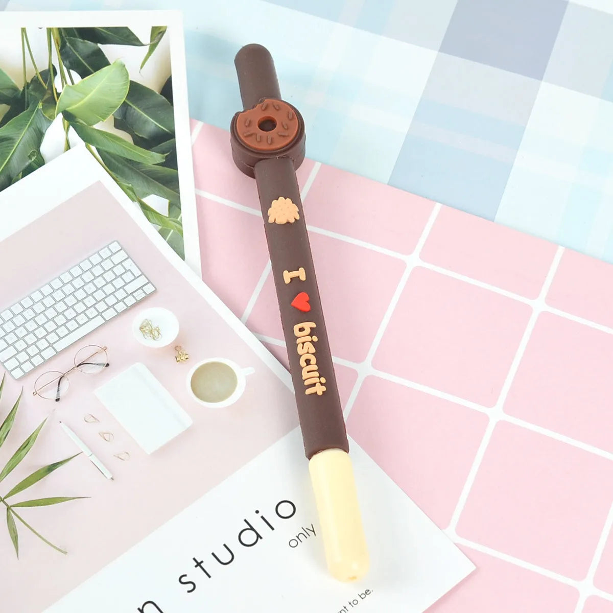 Set of five Korean soft gel scented needle tube gel pens with black ink, 0.5mm tip, chocolate bar colours