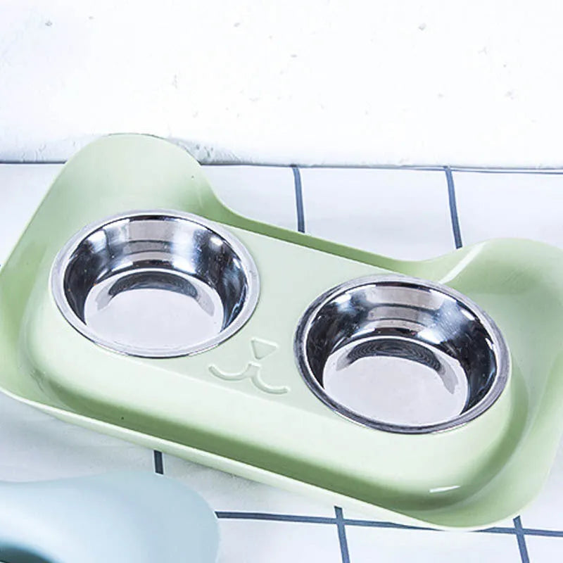 Pet stainless steel drinking water and feeding cat bowl with blue PP tray on floor