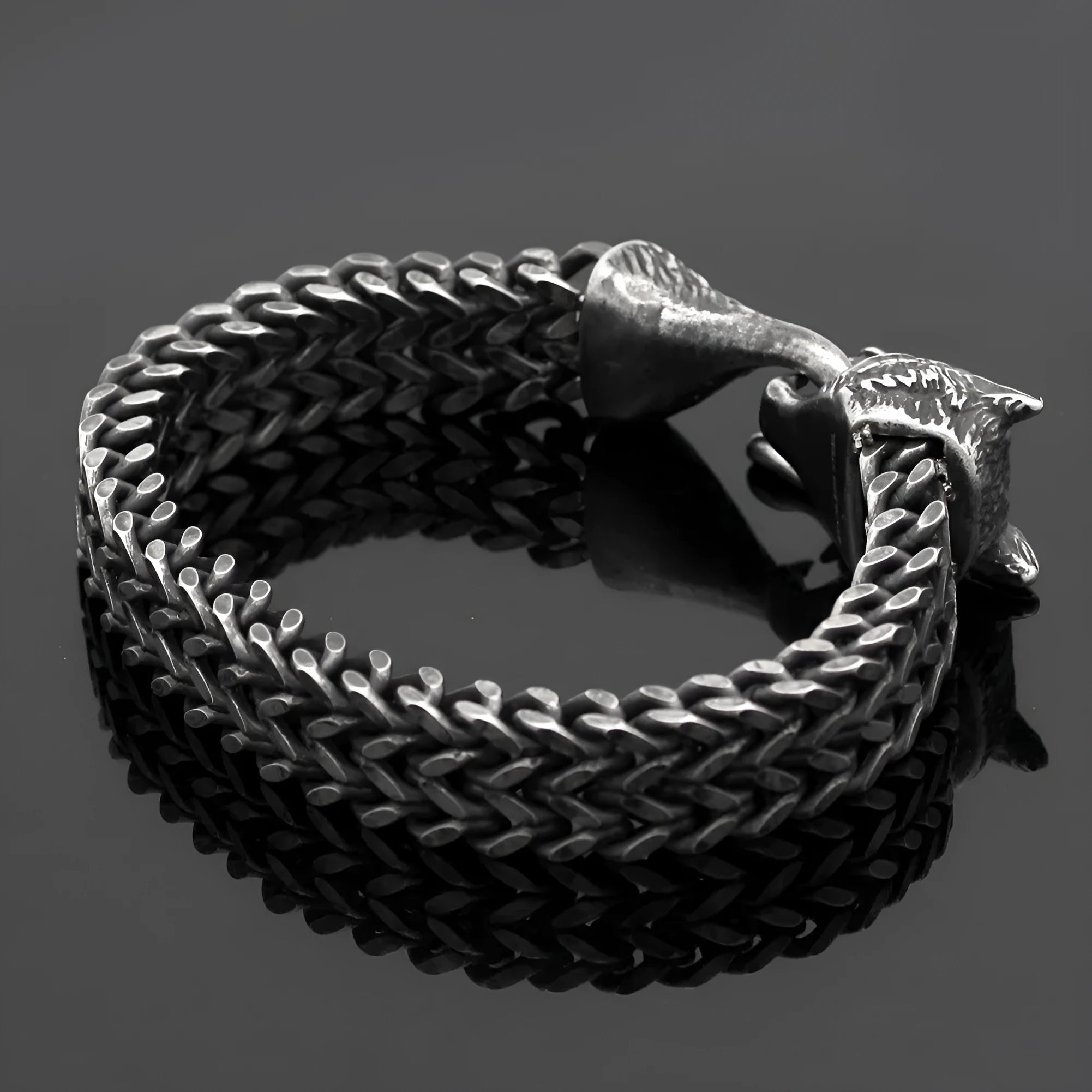 Men's titanium steel wolf head Cuban chain bracelet vintage black 21cm