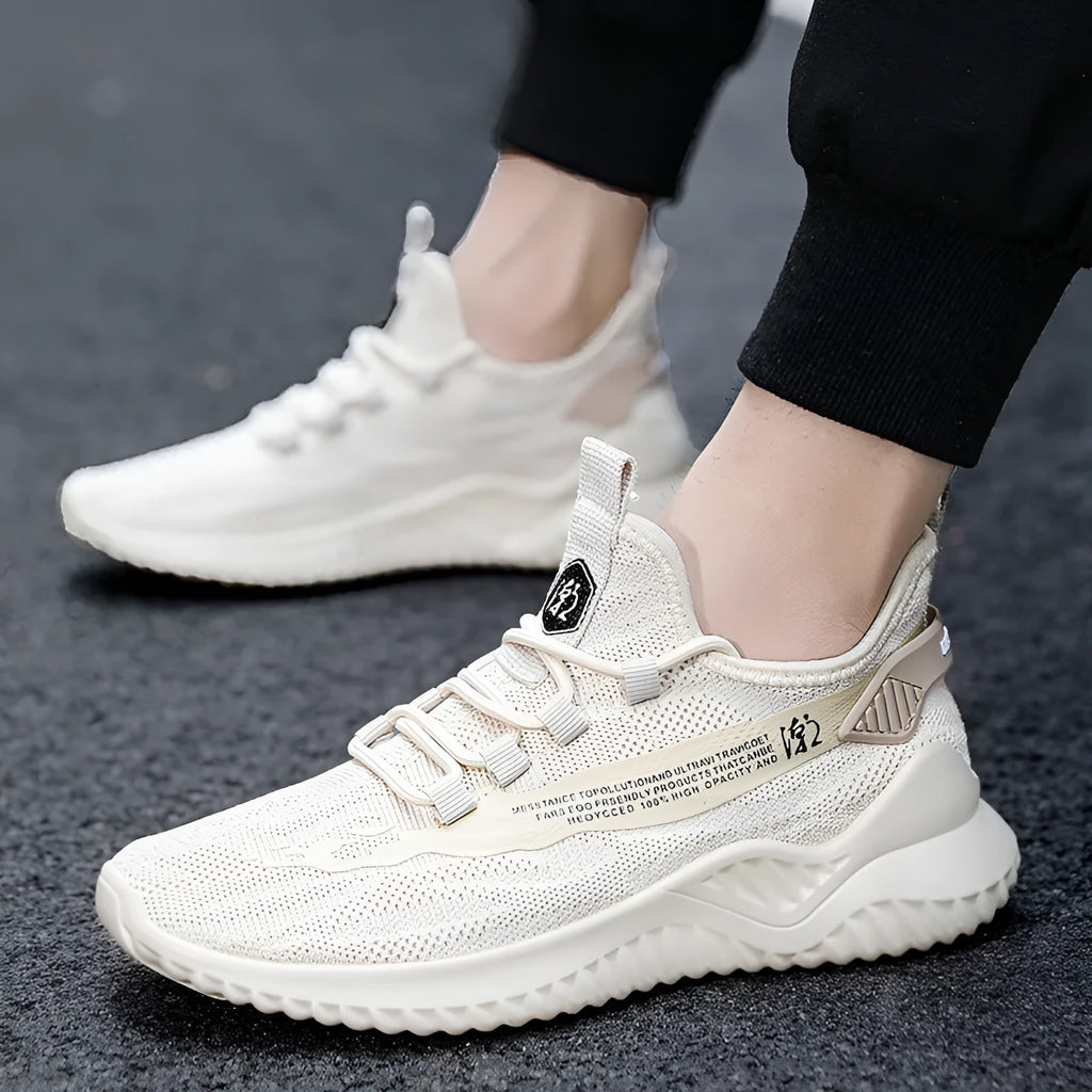 Men's white mesh sports shoes with rubber soles and round toe design