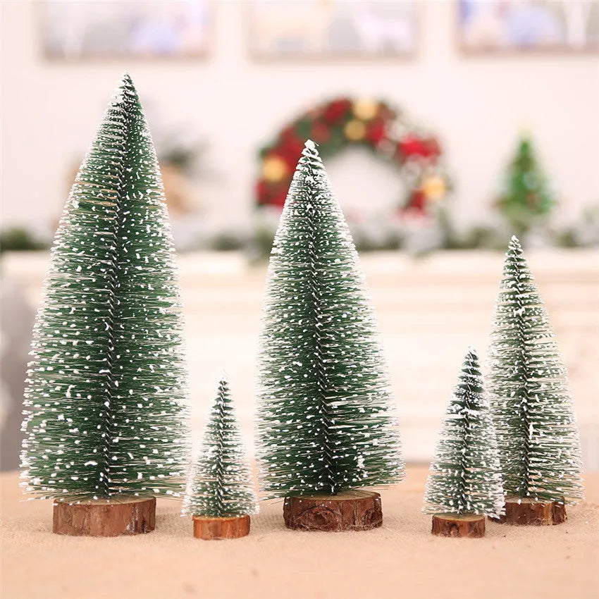 Artificial Christmas pine needle tree decoration in green and white, 15 cm height for tabletop display