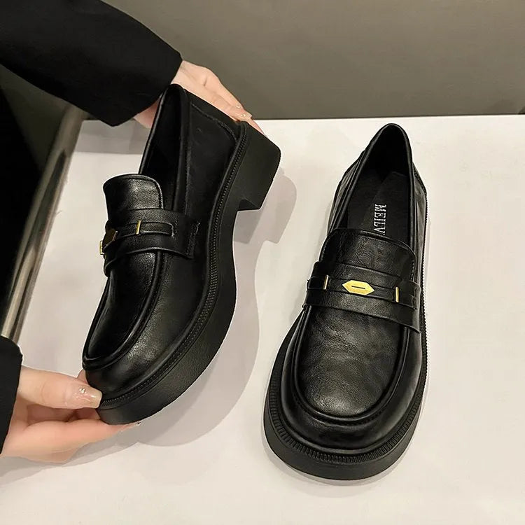 Women's small leather shoes, round toe, mid heel 3-5cm, microfiber upper, black colour