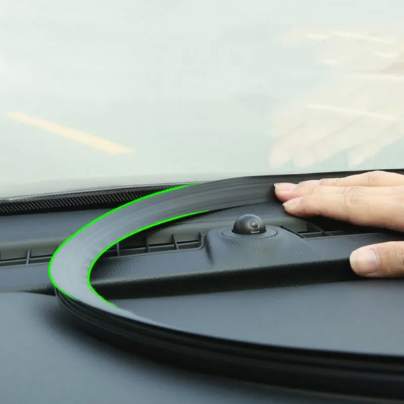 Outlander car dashboard soundproof seal strip showing 1.6m silicone construction with card slot design